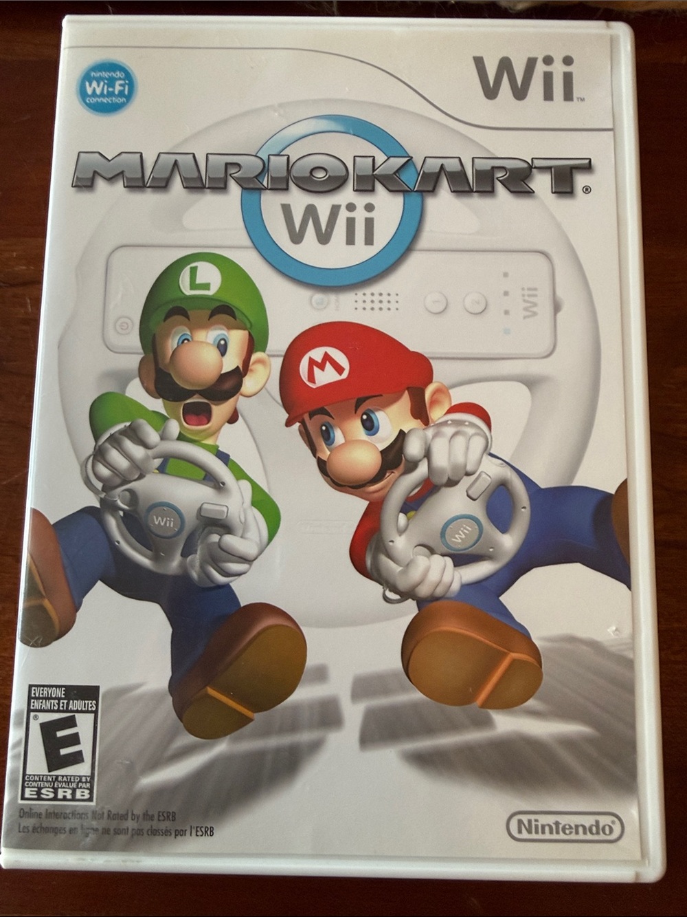 Nintendo Mario Kart Wii - White Case with Red & Green Characters